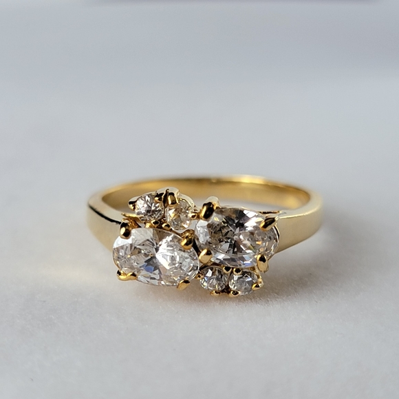 Vintage CZ Cluster Ring Yellow Gold Plated Simulated Diamond Engagement Ring 6 ¼ - Picture 5 of 14